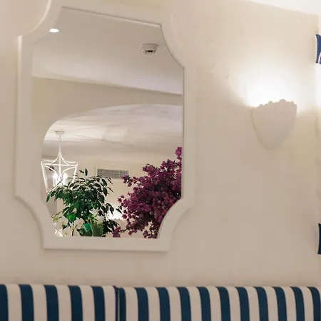 A'mare Boutique & 피에트라리구레