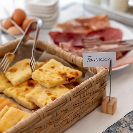 A'mare Boutique & 3*