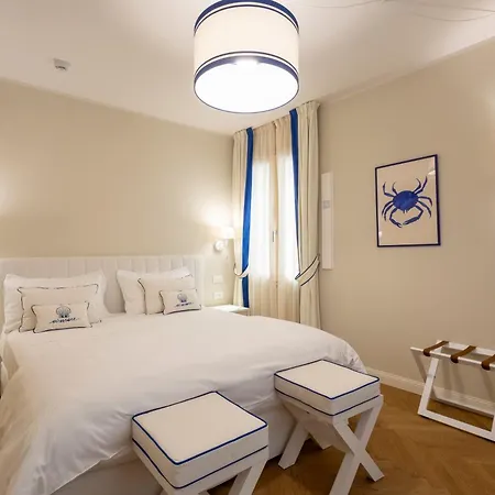 호텔 A'mare Boutique & 3*