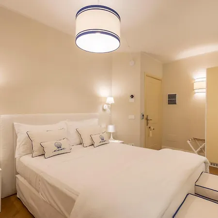 호텔 A'mare Boutique &