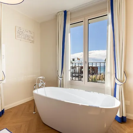 호텔 A'mare Boutique & 피에트라리구레