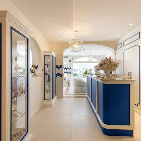 A'mare Boutique & 호텔 3*