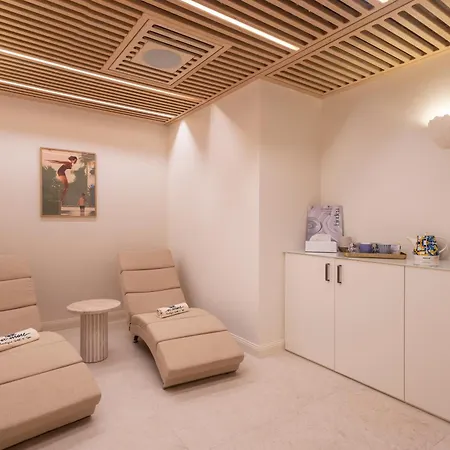 호텔 A'mare Boutique &