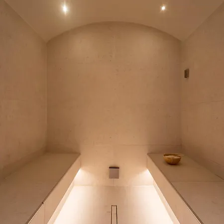 A'mare Boutique & 피에트라리구레