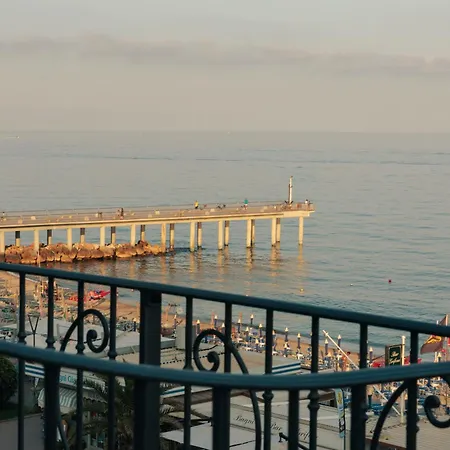 Ξενοδοχείο A'mare Boutique &