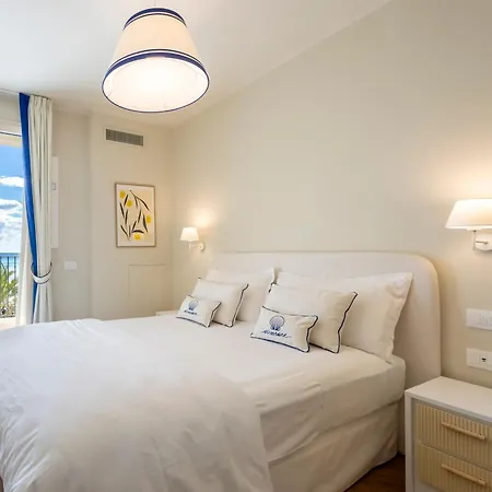 A'mare Boutique & Pietra Ligure