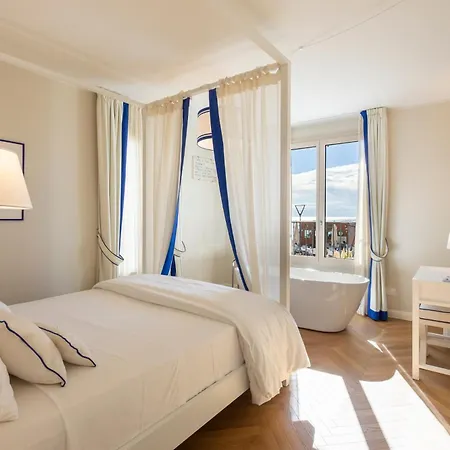 Hotel A'mare Boutique & 3*