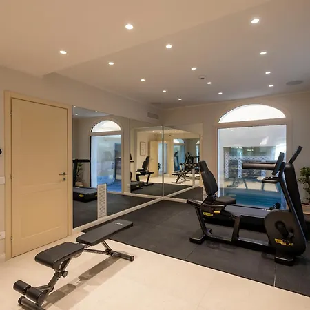 A'mare Boutique & 3* Пьетра-Лигуре