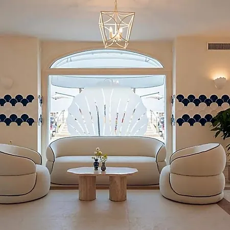 Hotell A'mare Boutique & 3*