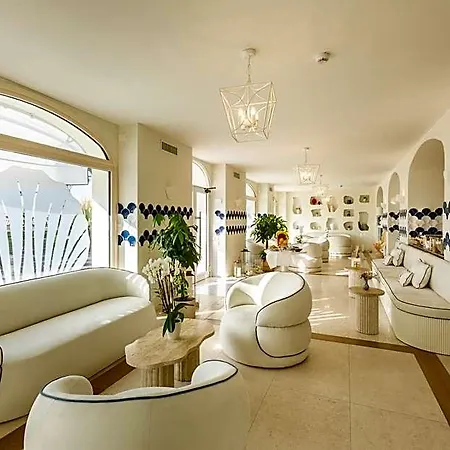 A'mare Boutique & Hotell Pietra Ligure
