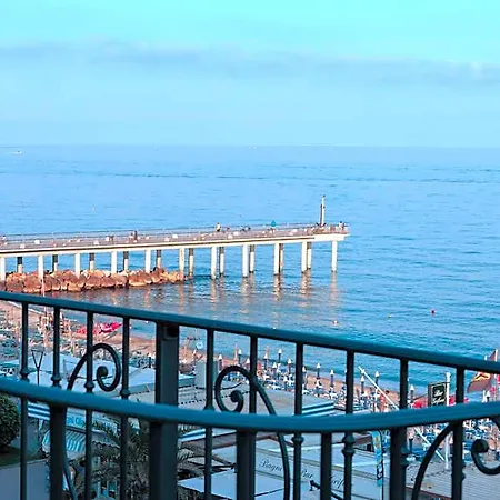 A'mare Boutique & 3* Pietra Ligure