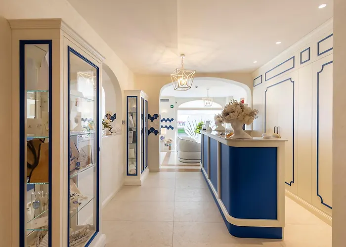 A'mare Boutique Hotel&spa Hotel 3*